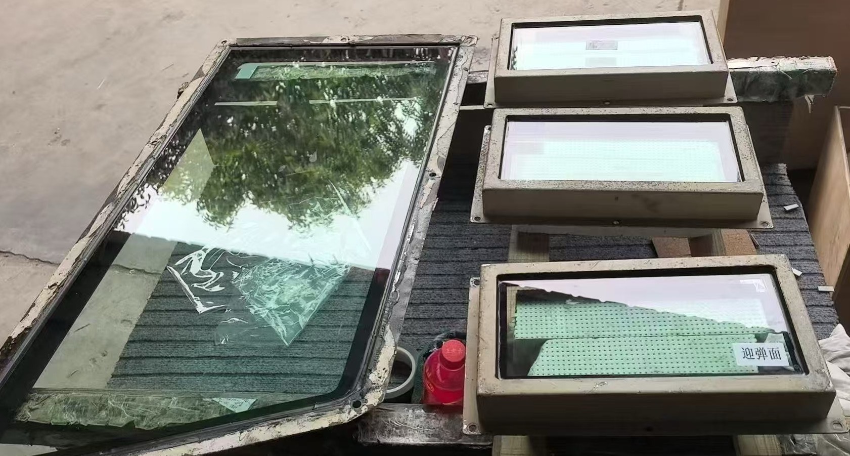 汽车防弹玻璃改装